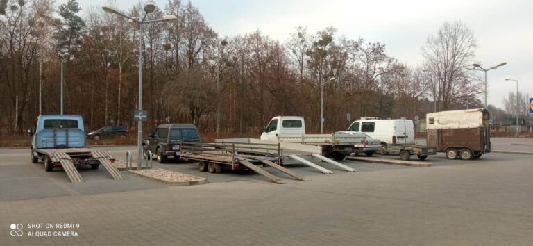 transport-autolaweta-laweta-pomoc-drogowa-pionki-radom-lokalnyprzewoznik-przewoz-rzeczy-uslugi-transportu